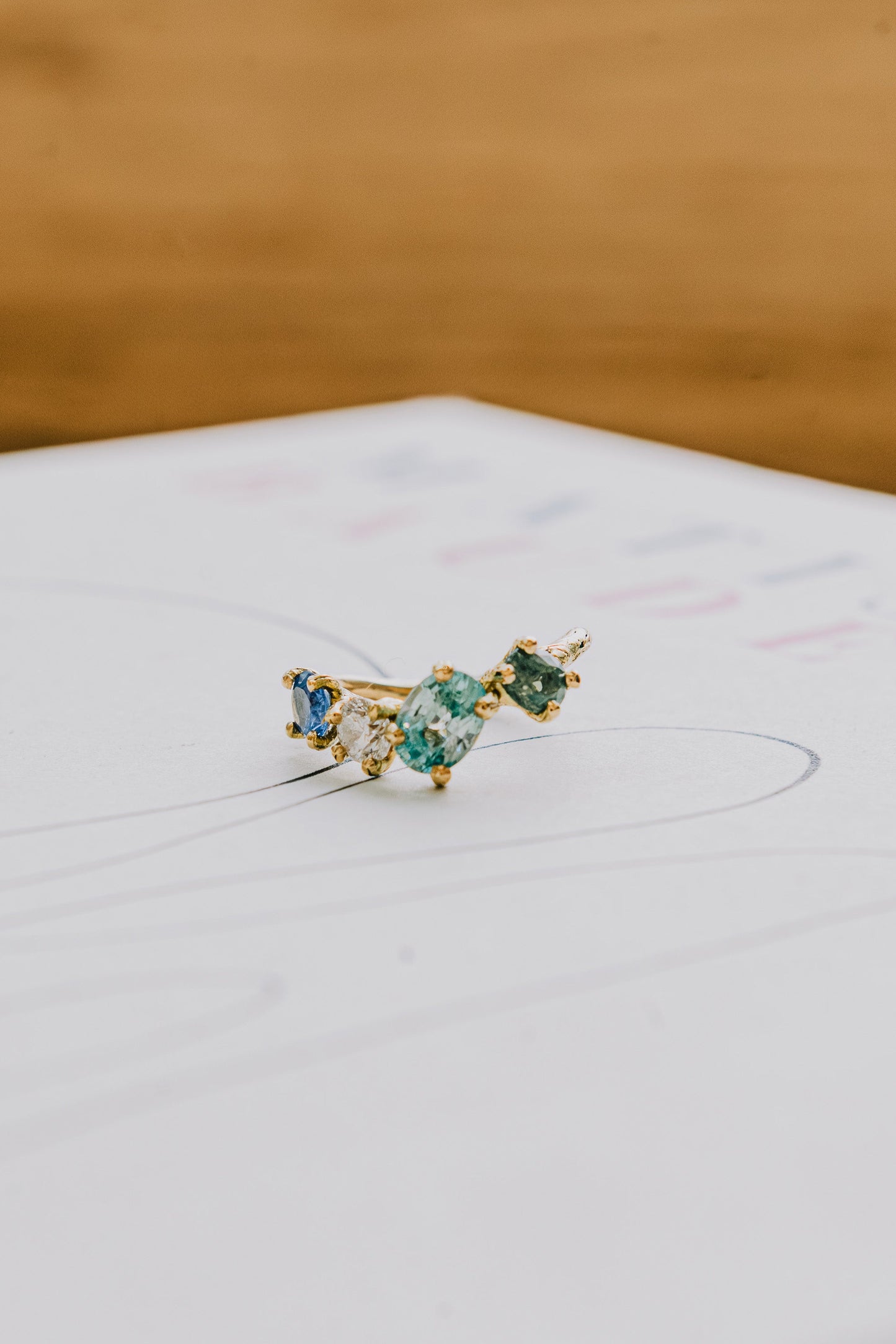 bijouxsur-mesureparis-joaillerieartisanaleetcreative-creationsur-mesureapartird_anciensbijoux-diamantsanciensbaguedenaissancesur-mesure-damarisdurrleman-3_png