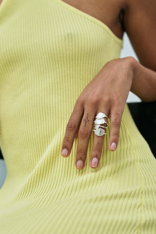 damarisdurrleman_bijouxprecieux_bijouxargent_bagueargent_baguetexturee_bagueprecieuse_bagueunisexe_bagueoyster_bijouxcreateur_bijouparis_bijouxorganiques_bijouxethiques_bijoufaitmain