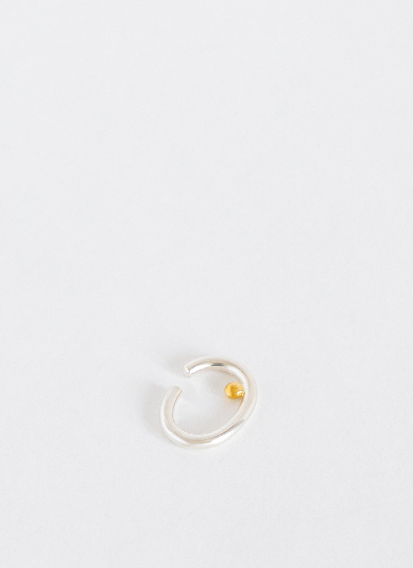 damarisdurrleman_bijouxprecieux_bijouxargent_earcuffargentorpurmoderne__bijoux_sculpture_earcuffsculptural_bijouxcreateur_bijouparis_bijouxorganiques_bijouxethiques_bijouxargent_bijou_unisexe