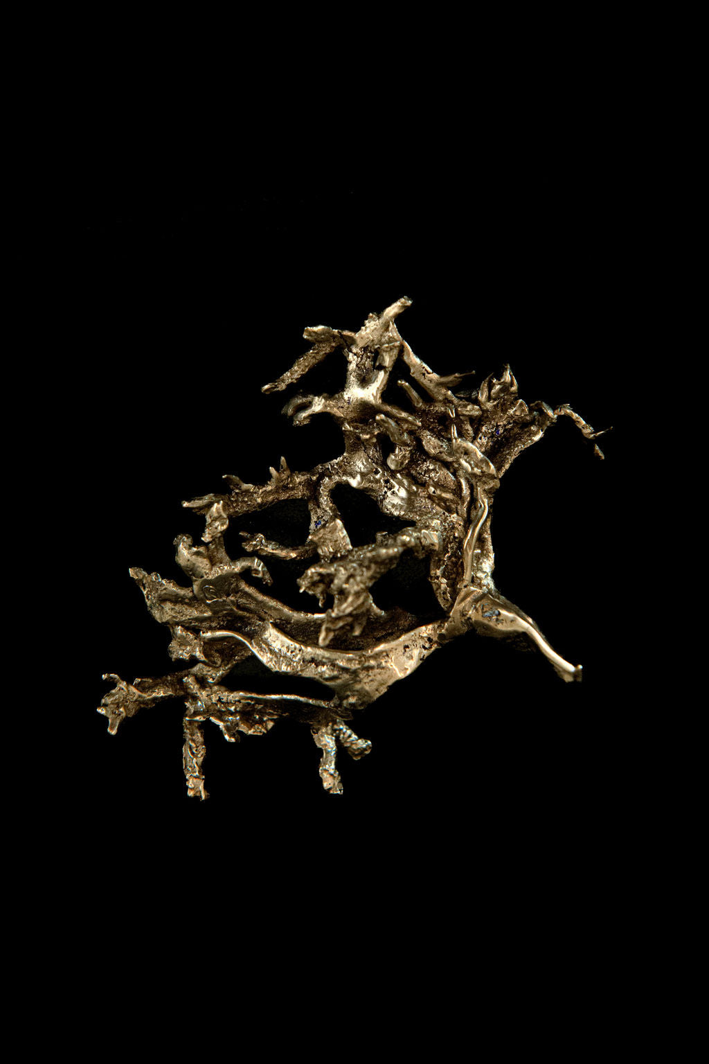 Algua, petite sculpture III : algue en bronze, pièce unique de Damaris Durrleman, 6 × 4,5 cm
